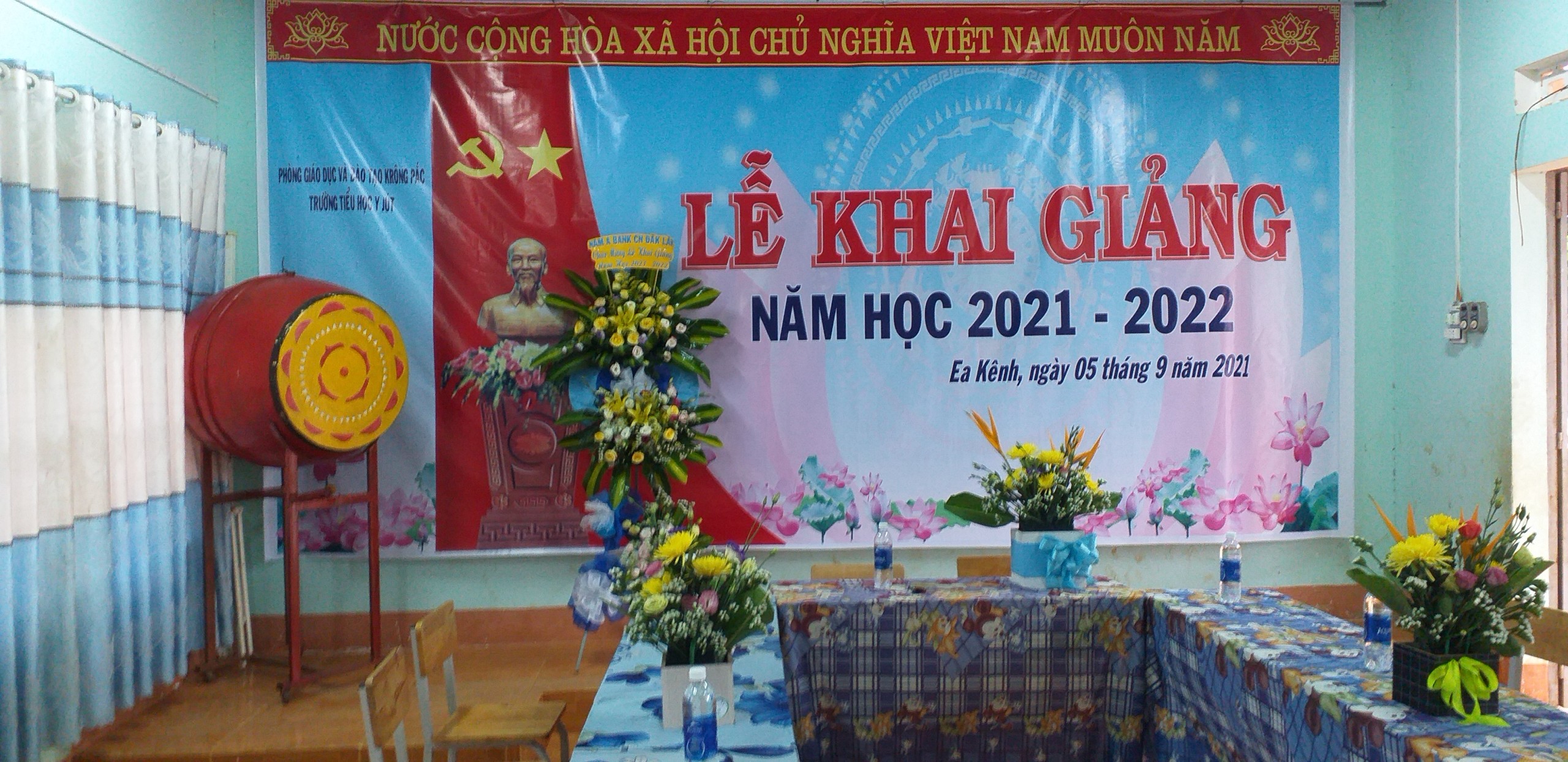 LÊ KHAI GIẢNG NĂM HỌC MỚI 2021-2022 LÊ KHAI GIẢNG NĂM HỌC MỚI 2021-2022