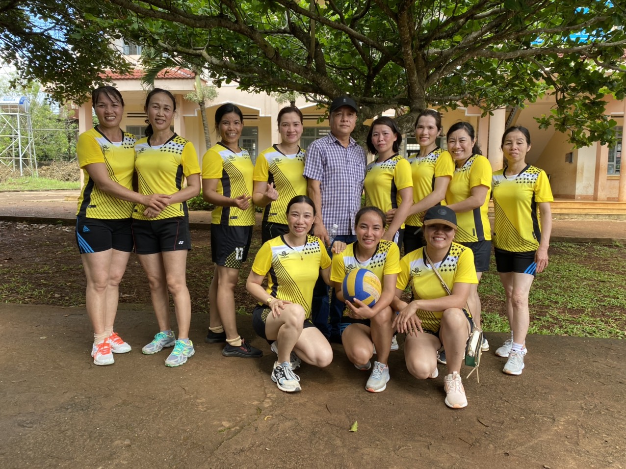 Trường TH Y Jút tham gia hội thao toàn ngành năm học 2022-2023 Trường TH Y Jút tham gia hội thao toàn ngành năm học 2022-2023