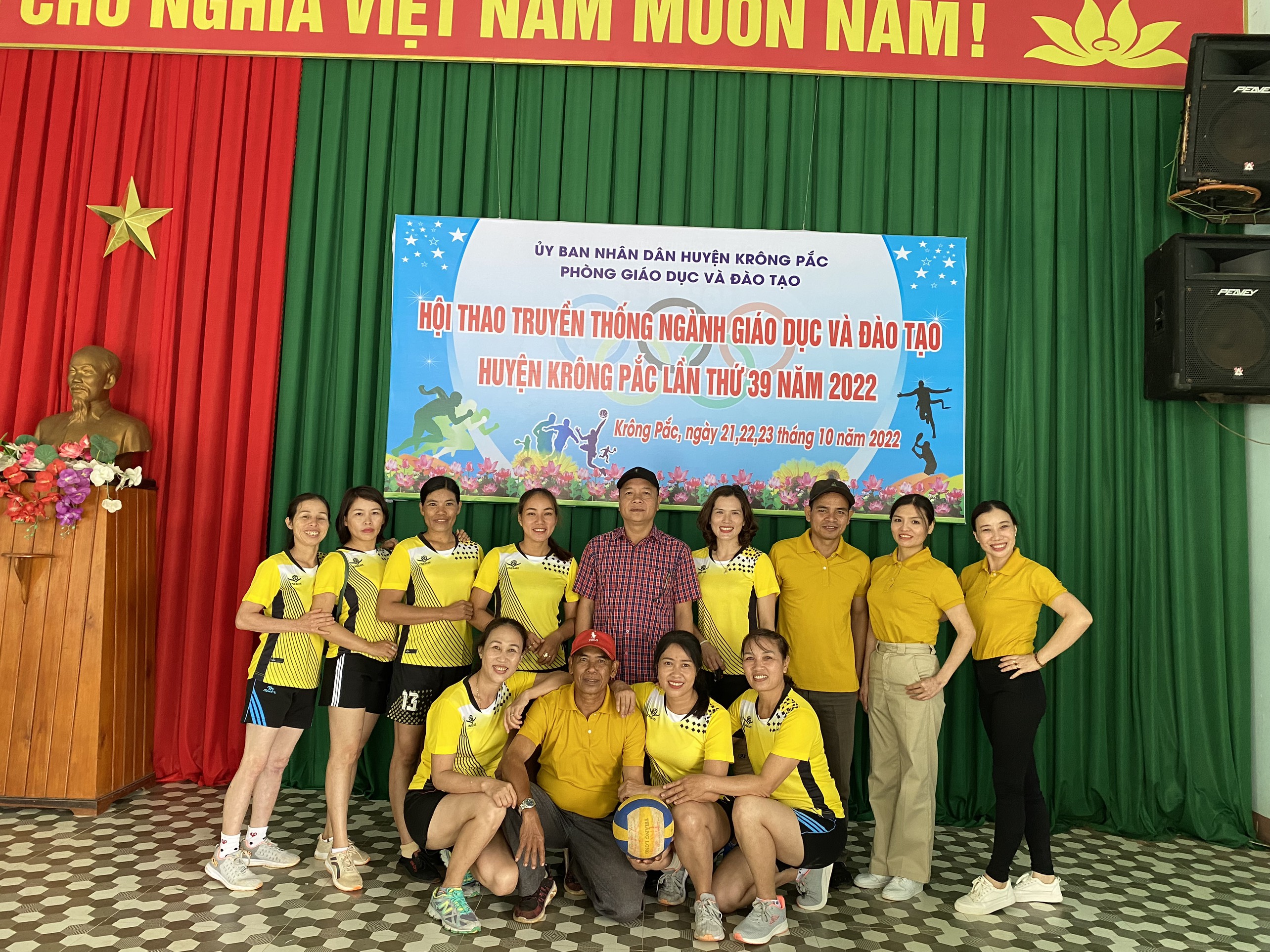 TRƯỜNG TIỂU HỌC Y JUT THAM GIA HỘI THAO HUYỆN TRƯỜNG TIỂU HỌC Y JUT THAM GIA HỘI THAO HUYỆN