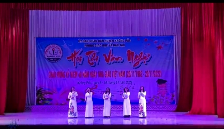 Trường TH Y Jút tham gia hội thi văn nghệ huyện Krông Păk chào mừng 40 năm ngày nhà giáo việt nam 20-11 Trường TH Y Jút tham gia hội thi văn nghệ huyện Krông Păk chào mừng 40 năm ngày nhà giáo việt nam 20-11
